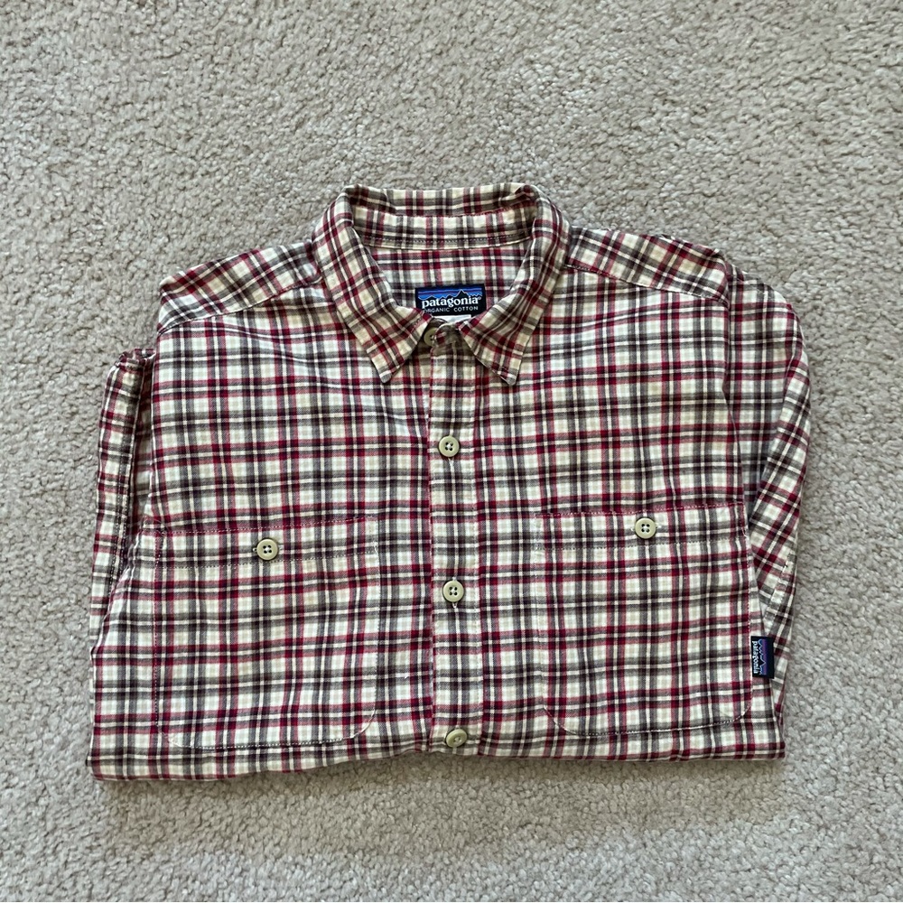 Patagonia Button Down - Picture 3 of 6